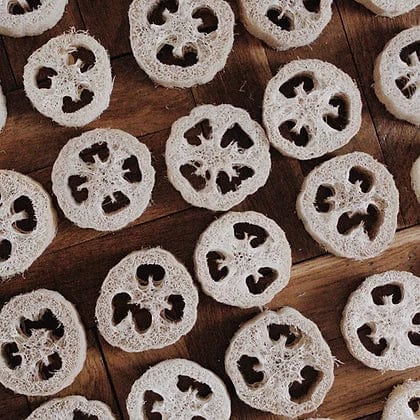 Chunky Loofah Soap Rest - www.thecotswoldecocompany.co.uk