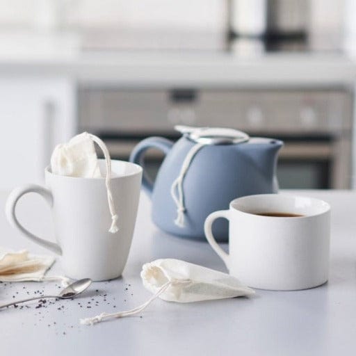 Reusable Organic Cotton Tea Bag - www.thecotswoldecocompany.co.uk
