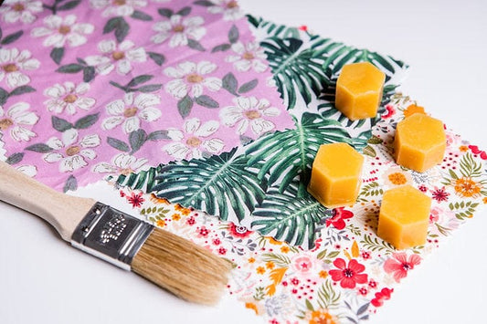 Beeswax Wrap DIY Kit - www.thecotswoldecocompany.co.uk