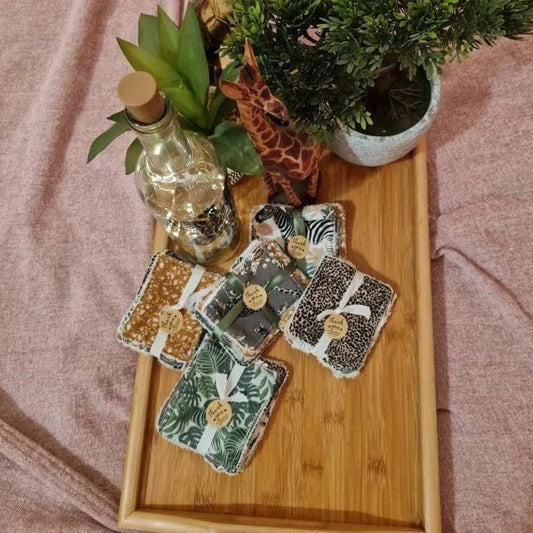 Reusable Cotton & Bamboo Face Pads - www.thecotswoldecocompany.co.uk