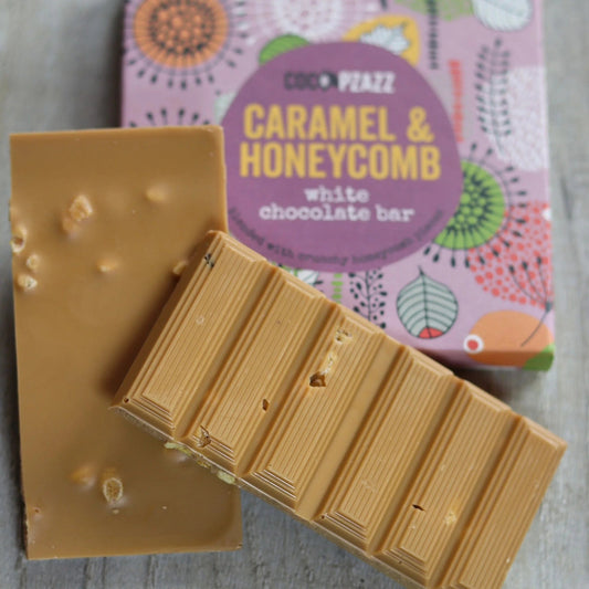 Caramel & Honeycomb White Chocolate Bar 80g - www.thecotswoldecocompany.co.uk