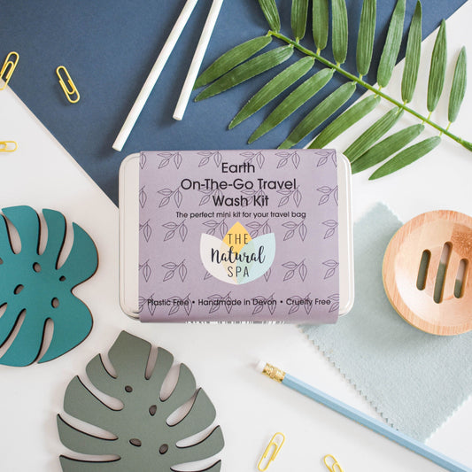 Earth "On The Go" Travel Wash Kit - www.thecotswoldecocompany.co.uk