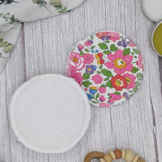 Pair of Liberty Bamboo Nursing Pads - www.thecotswoldecocompany.co.uk