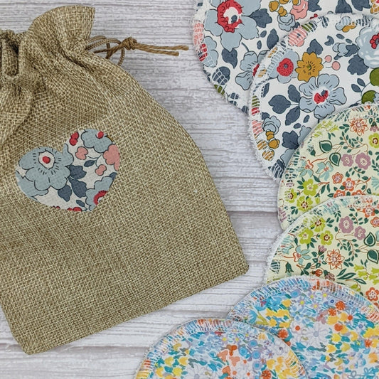 Liberty Bamboo Nursing Pad Giftset - www.thecotswoldecocompany.co.uk