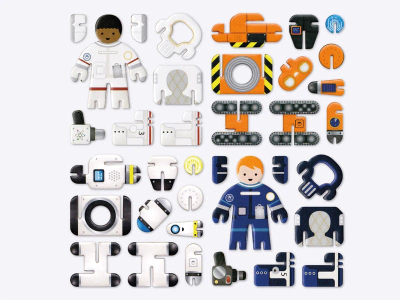 Astronaut & Robots Eco-Friendly Playset - www.thecotswoldecocompany.co.uk