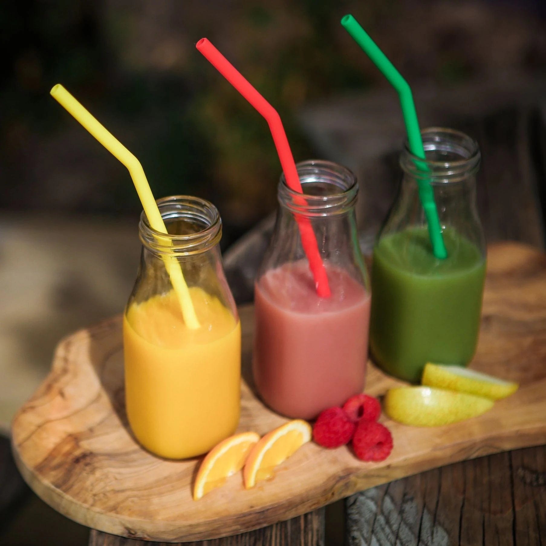 Reusable Silicone Straws - 6 Pack - www.thecotswoldecocompany.co.uk