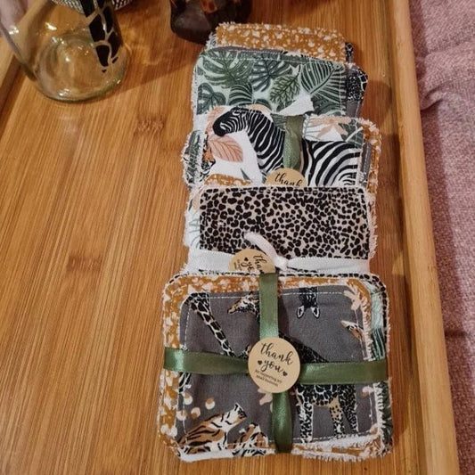 Reusable Cotton & Bamboo Face Pads - www.thecotswoldecocompany.co.uk